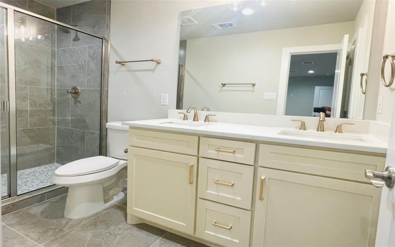 3246 Rutledge Street, Dallas, TX 75215, 4 Bedrooms Bedrooms, ,2 BathroomsBathrooms,Residential Lease,For Rent,3246 Rutledge Street,20941645