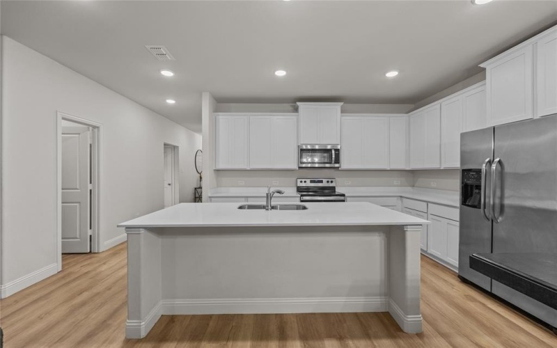 3732 Avenue J, Fort Worth, TX 76105, 3 Bedrooms Bedrooms, ,2 BathroomsBathrooms,Residential,For Sale,3732 Avenue J,20941659
