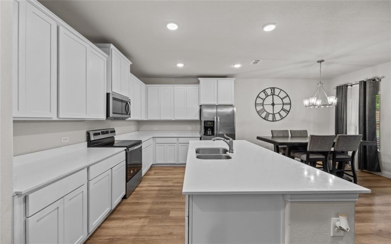 3732 Avenue J, Fort Worth, TX 76105, 3 Bedrooms Bedrooms, ,2 BathroomsBathrooms,Residential,For Sale,3732 Avenue J,20941659