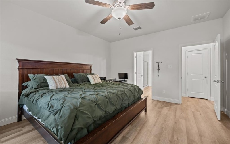 3732 Avenue J, Fort Worth, TX 76105, 3 Bedrooms Bedrooms, ,2 BathroomsBathrooms,Residential,For Sale,3732 Avenue J,20941659