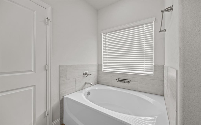 3732 Avenue J, Fort Worth, TX 76105, 3 Bedrooms Bedrooms, ,2 BathroomsBathrooms,Residential,For Sale,3732 Avenue J,20941659