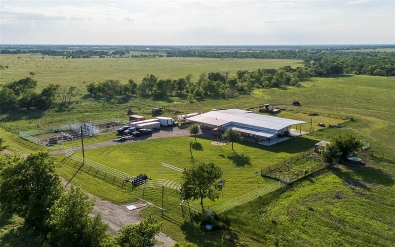303 Lcr 626, Groesbeck, TX 76642, 4 Bedrooms Bedrooms, ,2 BathroomsBathrooms,Residential,For Sale,303 Lcr 626,20941765