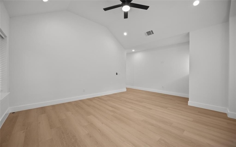 5105 Hohen Avenue, Dallas, TX 75215, 3 Bedrooms Bedrooms, ,3 BathroomsBathrooms,Residential Lease,For Rent,5105 Hohen Avenue,20941868