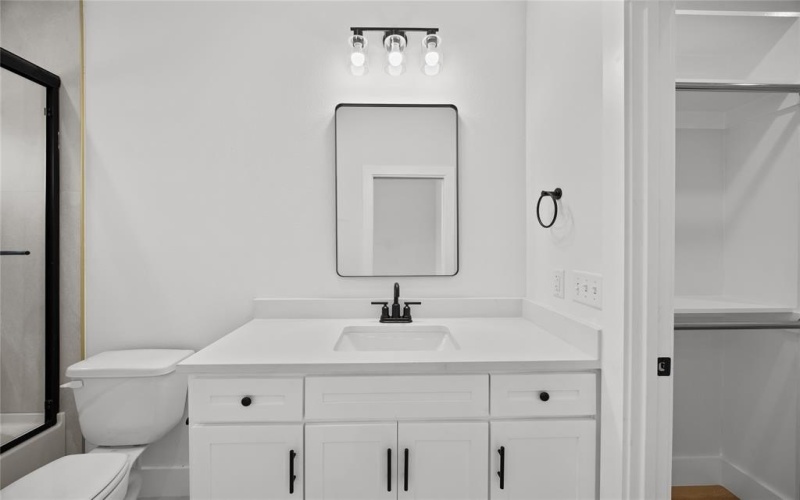 5105 Hohen Avenue, Dallas, TX 75215, 3 Bedrooms Bedrooms, ,3 BathroomsBathrooms,Residential Lease,For Rent,5105 Hohen Avenue,20941868