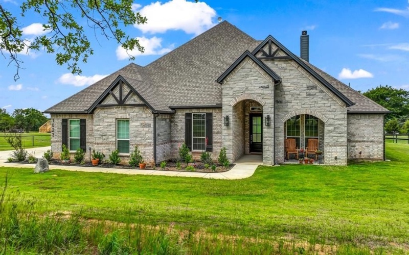 1023 Arbor Hills Court, Poolville, TX 76487, 4 Bedrooms Bedrooms, ,3 BathroomsBathrooms,Residential,For Sale,1023 Arbor Hills Court,20939412