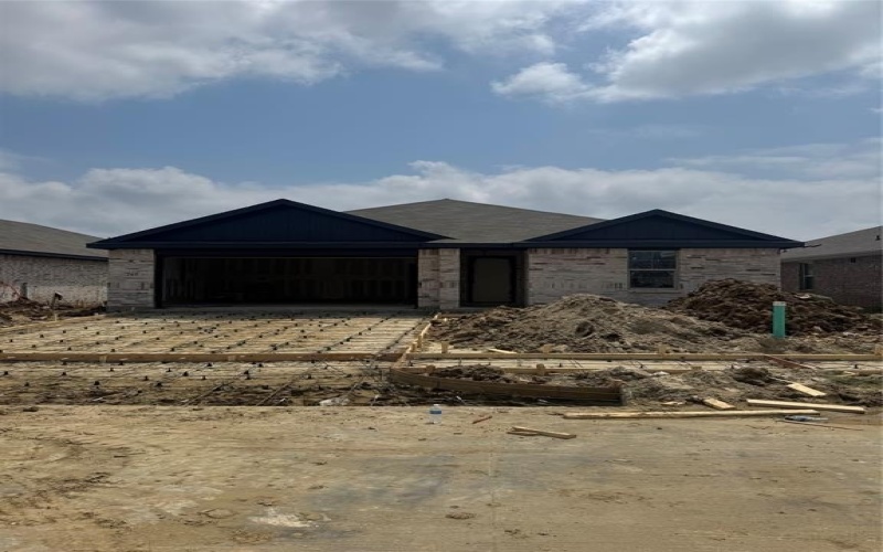 265 Sugarlands Drive, Greenville, TX 75402, 4 Bedrooms Bedrooms, ,3 BathroomsBathrooms,Residential,For Sale,265 Sugarlands Drive,20939419
