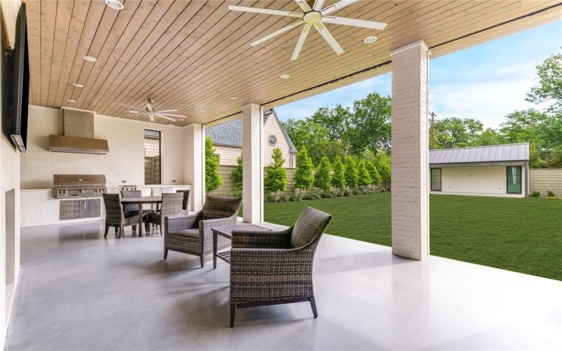 8404 Swananoah Road, Dallas, TX 75209, 5 Bedrooms Bedrooms, ,6 BathroomsBathrooms,Residential,For Sale,8404 Swananoah Road,20939609