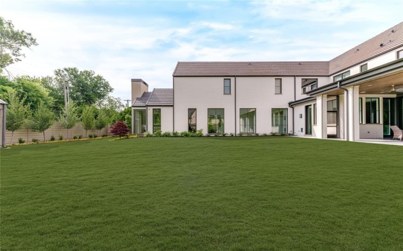 8404 Swananoah Road, Dallas, TX 75209, 5 Bedrooms Bedrooms, ,6 BathroomsBathrooms,Residential,For Sale,8404 Swananoah Road,20939609