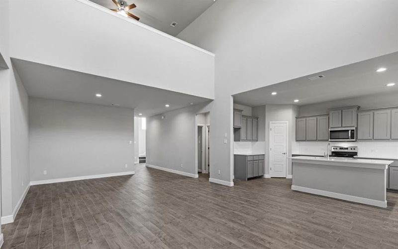4249 CORNERSTONE Circle, Granbury, TX 76048, 4 Habitaciones Habitaciones , ,3 BañosBaños,Residential,En Venta,4249 CORNERSTONE Circle,20939671