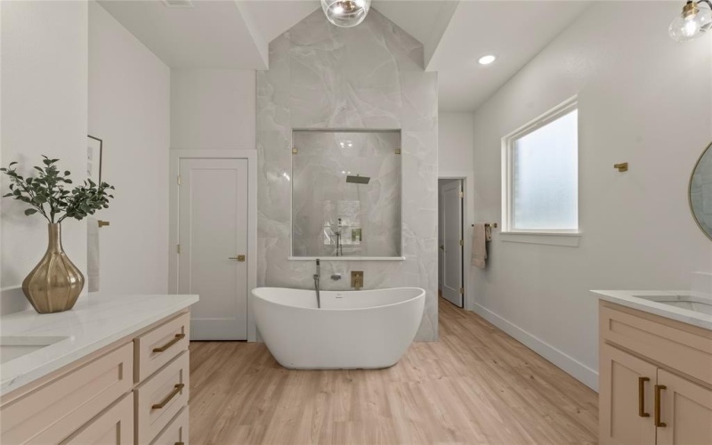 114 Springwood Road, Enchanted Oaks, TX 75156, 3 Bedrooms Bedrooms, ,2 BathroomsBathrooms,Residential,For Sale,114 Springwood Road,20940426