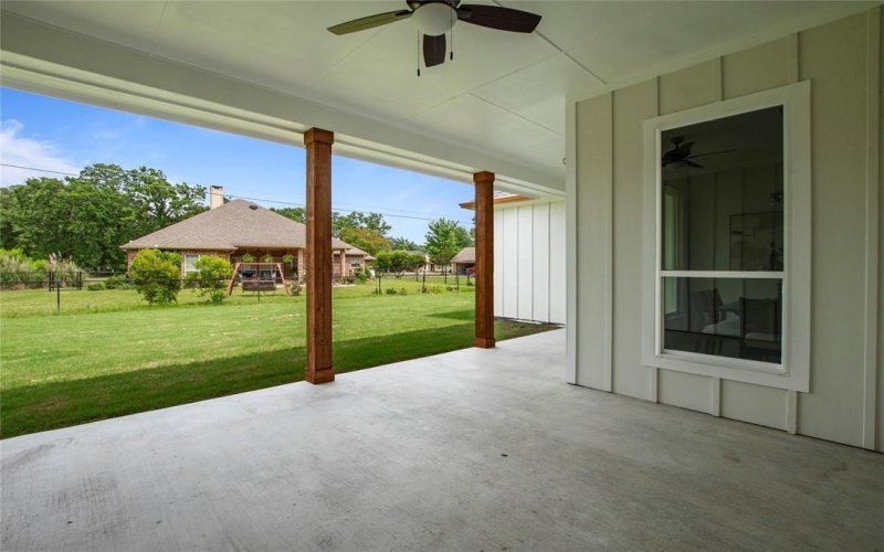 114 Springwood Road, Enchanted Oaks, TX 75156, 3 Bedrooms Bedrooms, ,2 BathroomsBathrooms,Residential,For Sale,114 Springwood Road,20940426