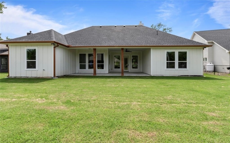 114 Springwood Road, Enchanted Oaks, TX 75156, 3 Bedrooms Bedrooms, ,2 BathroomsBathrooms,Residential,For Sale,114 Springwood Road,20940426