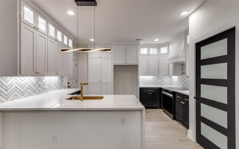 2614 Avenue G, Fort Worth, TX 76105, 3 Bedrooms Bedrooms, ,2 BathroomsBathrooms,Residential,For Sale,2614 Avenue G,20940685