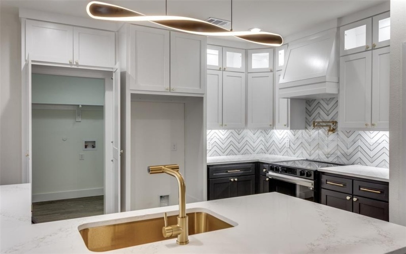 2614 Avenue G, Fort Worth, TX 76105, 3 Bedrooms Bedrooms, ,2 BathroomsBathrooms,Residential,For Sale,2614 Avenue G,20940685
