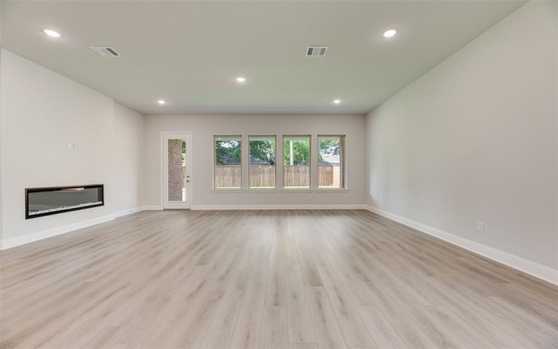 7111 Manhattan Drive, Rowlett, TX 75088, 3 Habitaciones Habitaciones , ,2 BañosBaños,Residential,En Venta,7111 Manhattan Drive,20940716
