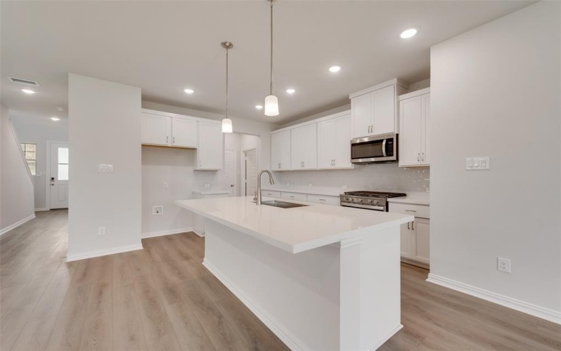 132 Ashbrook Street, Little Elm, TX 75068, 3 Bedrooms Bedrooms, ,2 BathroomsBathrooms,Residential,For Sale,132 Ashbrook Street,20940736