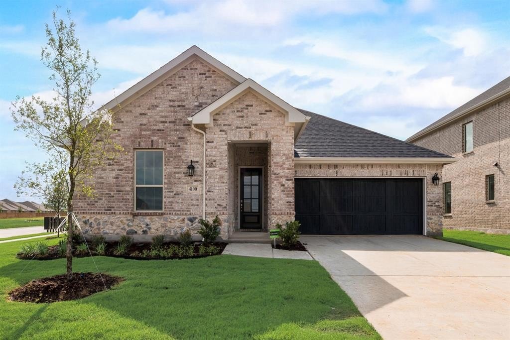 4100 Tarlton Road, Little Elm, TX 75068, 3 Bedrooms Bedrooms, ,2 BathroomsBathrooms,Residential,For Sale,4100 Tarlton Road,20940751