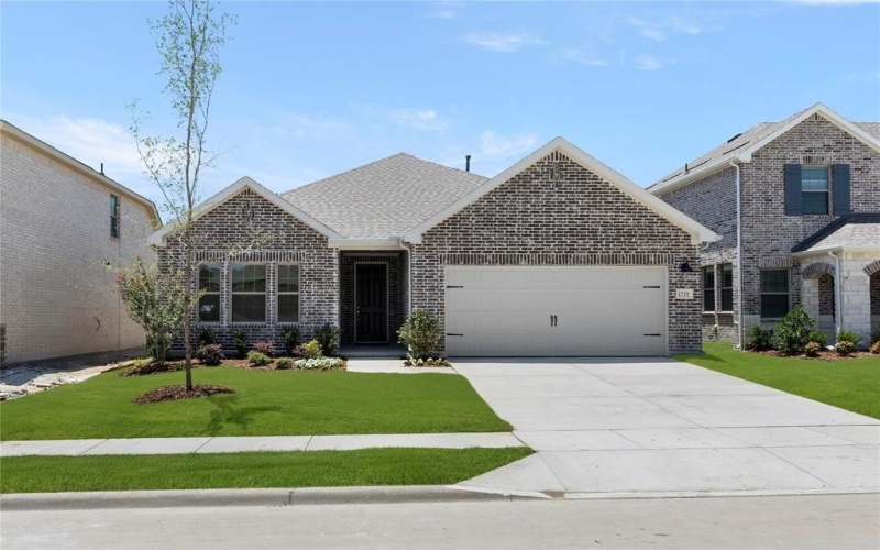 1719 Coachman Drive, Forney, TX 75126, 4 Bedrooms Bedrooms, ,2 BathroomsBathrooms,Residential,For Sale,1719 Coachman Drive,20940792