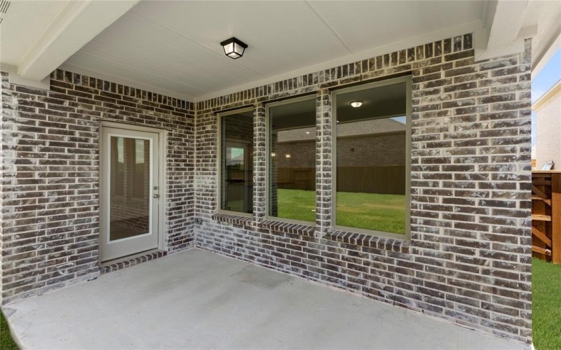 1719 Coachman Drive, Forney, TX 75126, 4 Bedrooms Bedrooms, ,2 BathroomsBathrooms,Residential,For Sale,1719 Coachman Drive,20940792