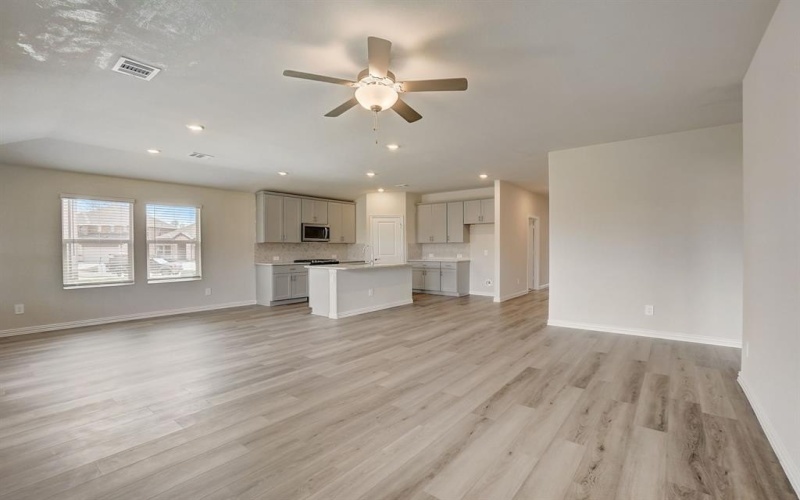 2231 Lone Star Lane, Seagoville, TX 75159, 4 Habitaciones Habitaciones , ,3 BañosBaños,Residential,En Venta,2231 Lone Star Lane,20940800