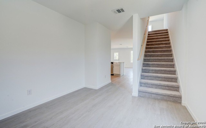 523 Kathleen Pike Ridge, San Antonio, TX 78253, 4 Habitaciones Habitaciones , ,2 BañosBaños,Residential Lease,En Alquiler,523 Kathleen Pike Ridge,1868304