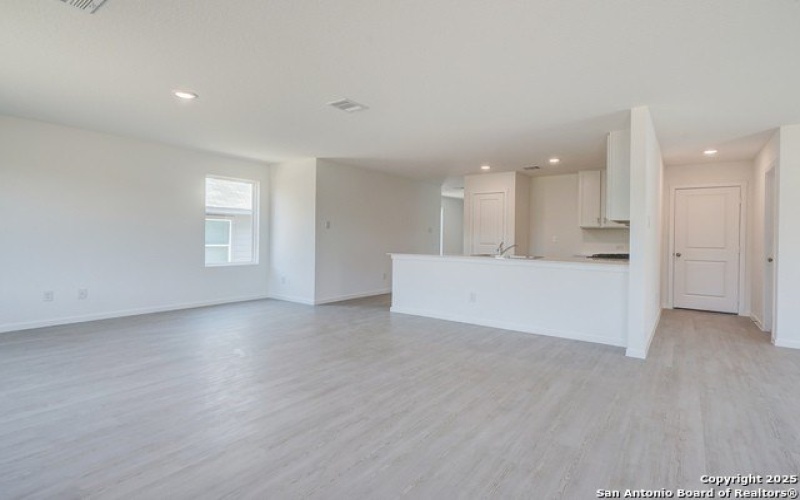 523 Kathleen Pike Ridge, San Antonio, TX 78253, 4 Habitaciones Habitaciones , ,2 BañosBaños,Residential Lease,En Alquiler,523 Kathleen Pike Ridge,1868304
