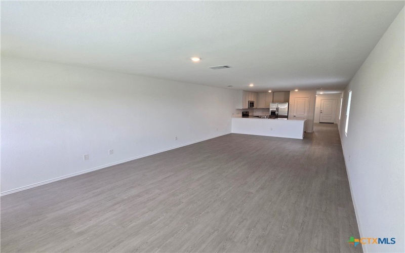 121 Tugboat Annie Way, Jarrell, TX 76537, 4 Habitaciones Habitaciones , ,2 BañosBaños,Residential,En Venta,121 Tugboat Annie Way,574381