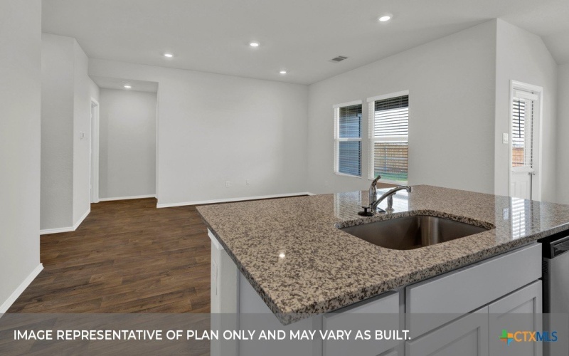 1025 VILLAGE Run, Seguin, TX 78155, 3 Bedrooms Bedrooms, ,2 BathroomsBathrooms,Residential,For Sale,1025 VILLAGE Run,580534
