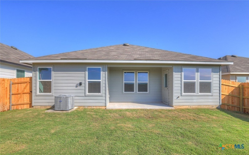 1025 VILLAGE Run, Seguin, TX 78155, 3 Bedrooms Bedrooms, ,2 BathroomsBathrooms,Residential,For Sale,1025 VILLAGE Run,580534