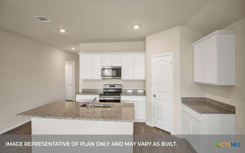 1029 VILLAGE Run, Seguin, TX 78155, 4 Bedrooms Bedrooms, ,2 BathroomsBathrooms,Residential,For Sale,1029 VILLAGE Run,580536