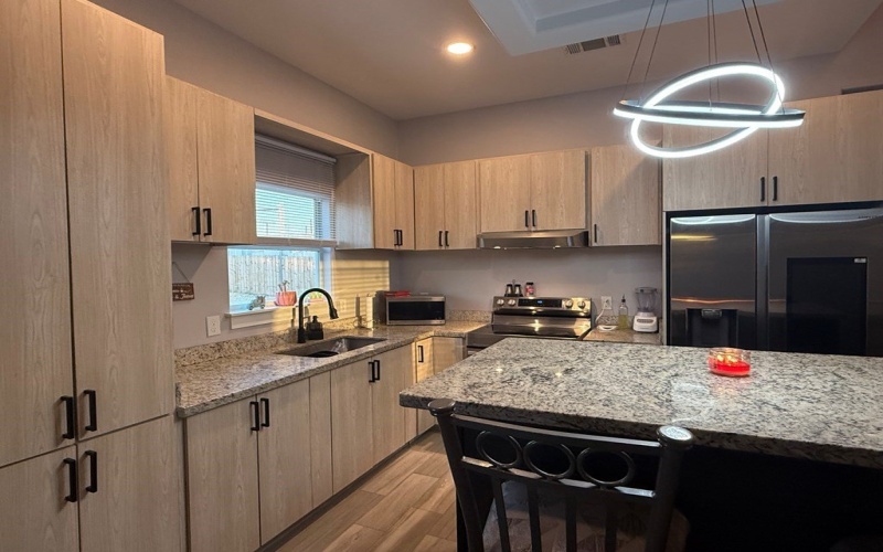 1042 COLON LANE, Eagle Pass, TX 78852, 3 Bedrooms Bedrooms, ,2 BathroomsBathrooms,Residential,For Sale,1042 COLON LANE,81278