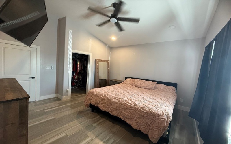 1042 COLON LANE, Eagle Pass, TX 78852, 3 Bedrooms Bedrooms, ,2 BathroomsBathrooms,Residential,For Sale,1042 COLON LANE,81278