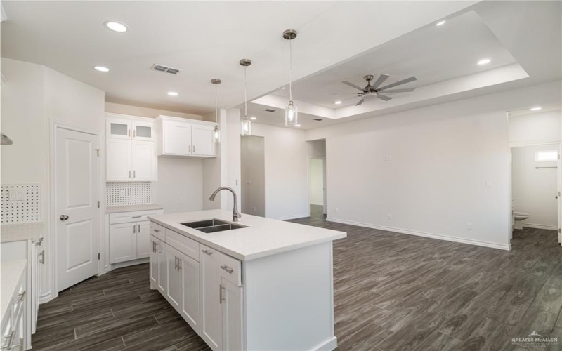 407 Faith Drive, La Feria, TX 78559, 4 Bedrooms Bedrooms, ,2 BathroomsBathrooms,Residential,For Sale,407 Faith Drive,471722