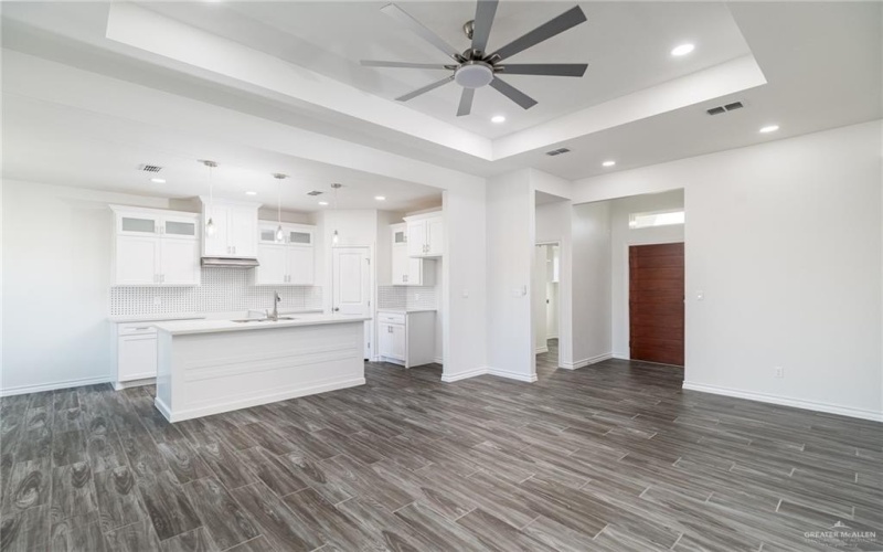 407 Faith Drive, La Feria, TX 78559, 4 Bedrooms Bedrooms, ,2 BathroomsBathrooms,Residential,For Sale,407 Faith Drive,471722