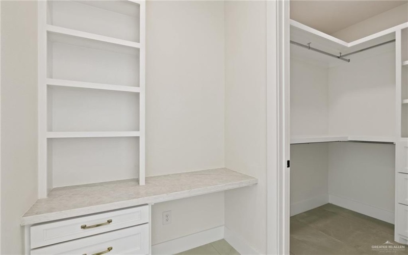 3726 White Rock Circle, Harlingen, TX 78552, 4 Habitaciones Habitaciones , ,3 BañosBaños,Residential,En Venta,3726 White Rock Circle,471768
