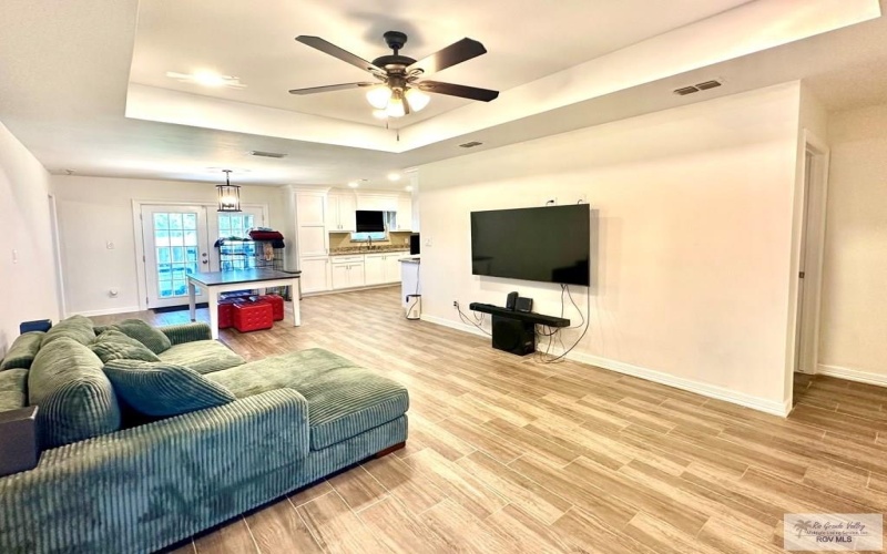 2901 TREE TOP CT., HARLINGEN, TX 78552, 3 Habitaciones Habitaciones , ,2 BañosBaños,Residential,En Venta,2901 TREE TOP CT.,29765355