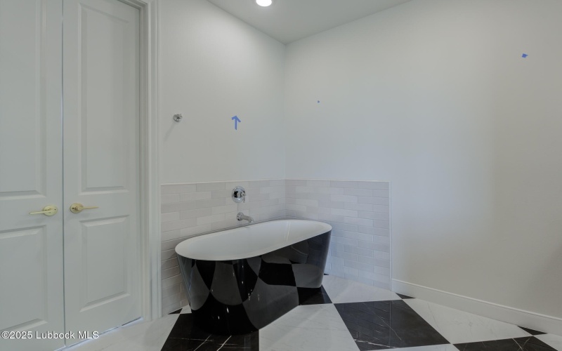 1008 County Rd 7710, Lubbock, TX 79423, 4 Bedrooms Bedrooms, ,3 BathroomsBathrooms,Residential,For Sale,1008 County Rd 7710,202554960