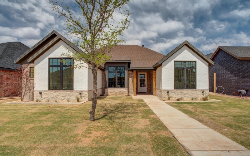 4610 138th Place, Lubbock, TX 79424, 4 Bedrooms Bedrooms, ,3 BathroomsBathrooms,Residential,For Sale,4610 138th Place,202554971