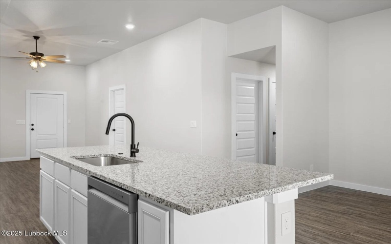 3518 Turner Avenue, Lubbock, TX 79407, 3 Habitaciones Habitaciones , ,2 BañosBaños,Residential Lease,En Alquiler,3518 Turner Avenue,202554993
