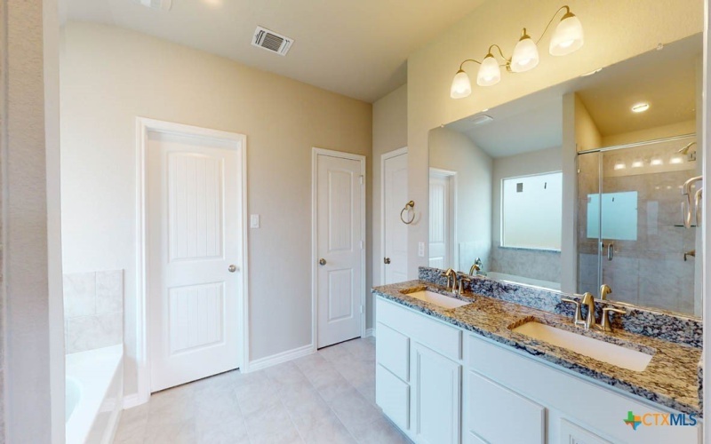 1707 Paint Horse Trail, Harker Heights, TX 76548, 5 Habitaciones Habitaciones , ,3 BañosBaños,Residential,En Venta,1707 Paint Horse Trail,580565