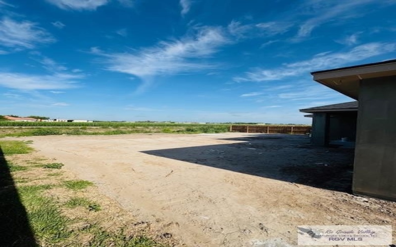 1220 MILANIA DR, LA FERIA, TX 78559, 3 Bedrooms Bedrooms, ,2 BathroomsBathrooms,Residential,For Sale,1220 MILANIA DR,29763952