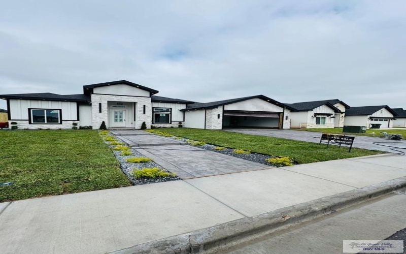 1220 MILANIA DR, LA FERIA, TX 78559, 3 Bedrooms Bedrooms, ,2 BathroomsBathrooms,Residential,For Sale,1220 MILANIA DR,29763952
