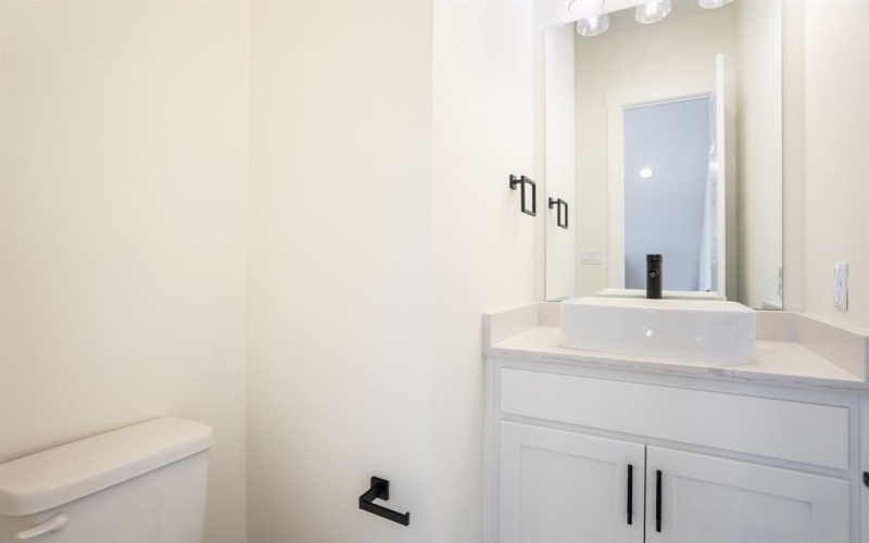 270 Harris Street, Lewisville, TX 75057, 3 Habitaciones Habitaciones , ,3 BañosBaños,Residential,En Venta,270 Harris Street,20930453