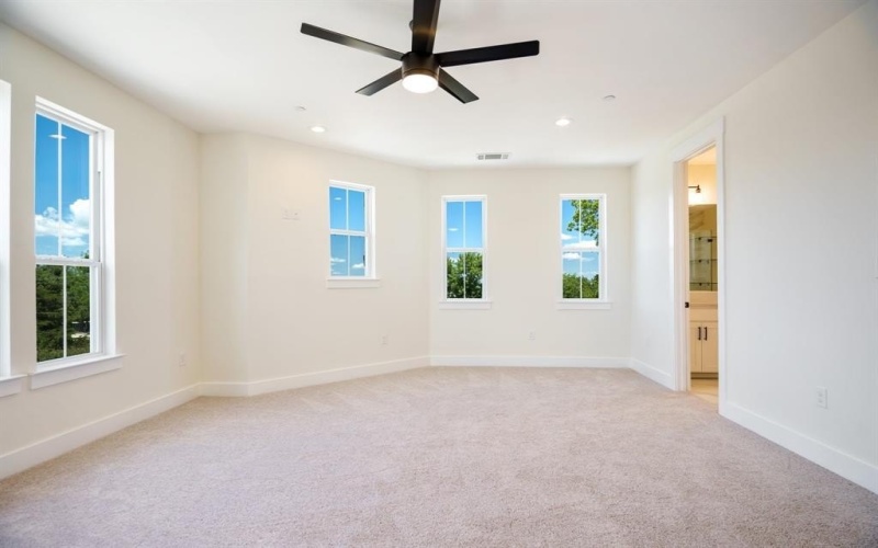 270 Harris Street, Lewisville, TX 75057, 3 Habitaciones Habitaciones , ,3 BañosBaños,Residential,En Venta,270 Harris Street,20930453