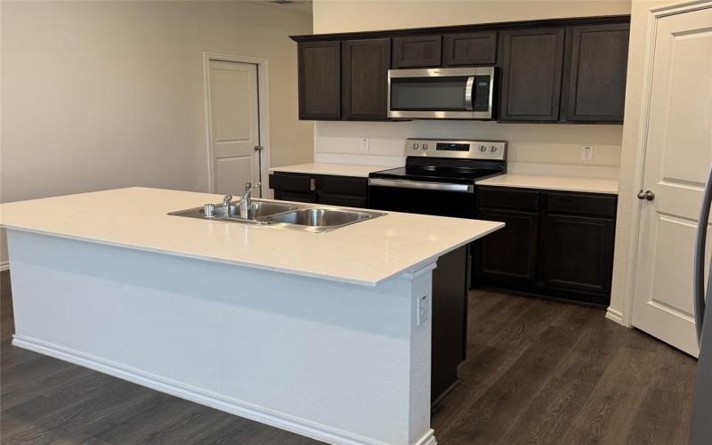300 Ginger Avenue, Anna, TX 75409, 4 Habitaciones Habitaciones , ,2 BañosBaños,Residential Lease,En Alquiler,300 Ginger Avenue,20933285