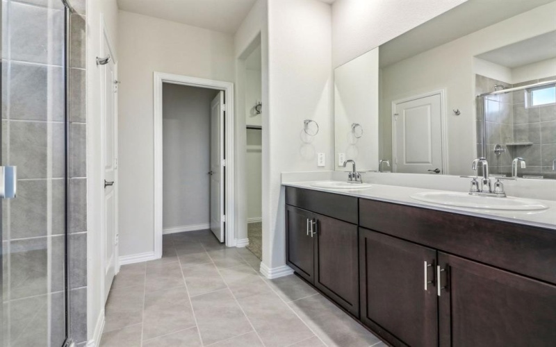 968 Linden Court, Lavon, TX 75166, 4 Bedrooms Bedrooms, ,3 BathroomsBathrooms,Residential,For Sale,968 Linden Court,20940782