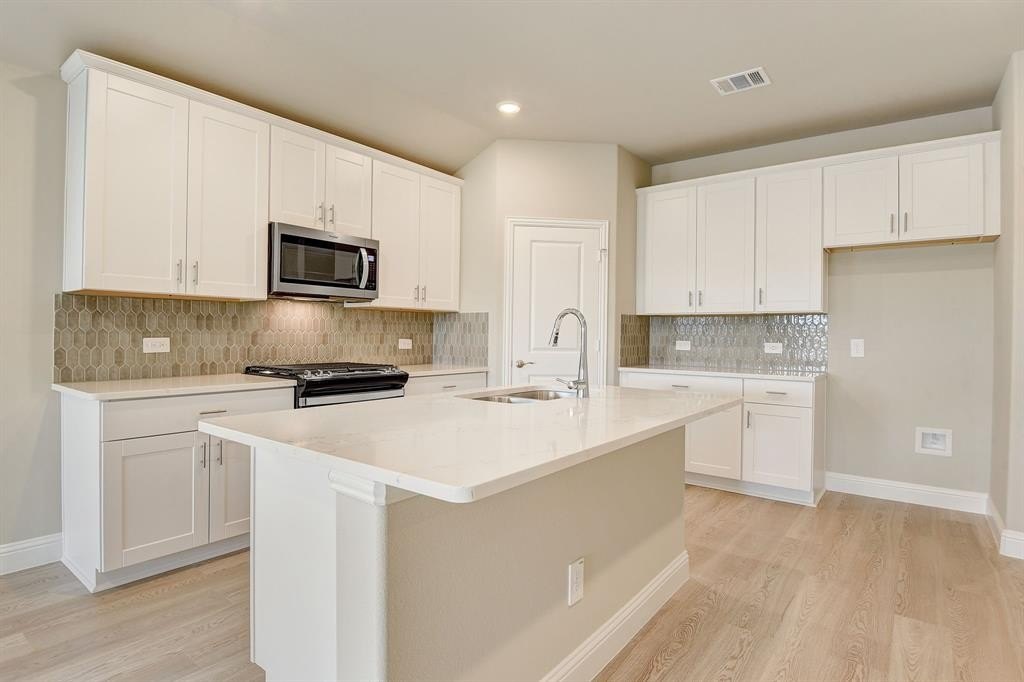 314 Iris Road, Lavon, TX 75166, 3 Bedrooms Bedrooms, ,2 BathroomsBathrooms,Residential,For Sale,314 Iris Road,20940787