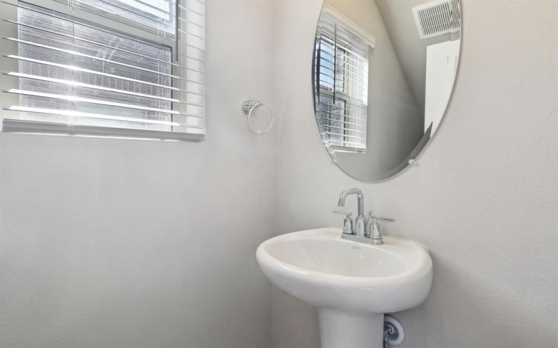 975 Dayflower Court, Lavon, TX 75166, 3 Bedrooms Bedrooms, ,2 BathroomsBathrooms,Residential,For Sale,975 Dayflower Court,20940789