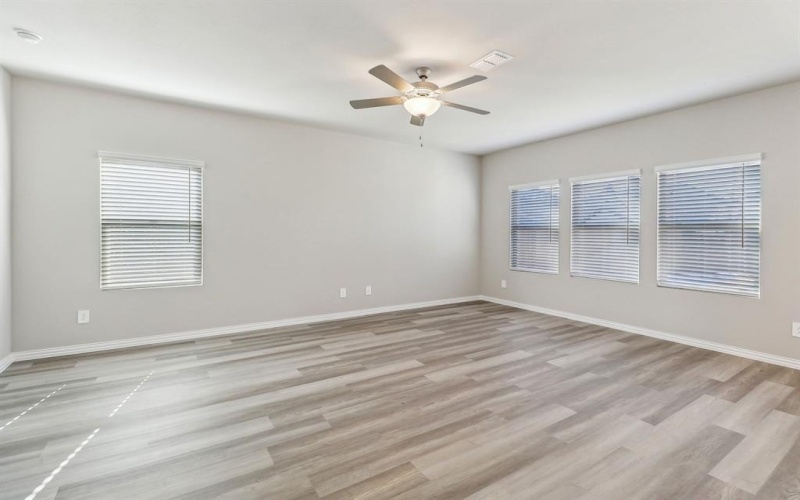 975 Dayflower Court, Lavon, TX 75166, 3 Bedrooms Bedrooms, ,2 BathroomsBathrooms,Residential,For Sale,975 Dayflower Court,20940789
