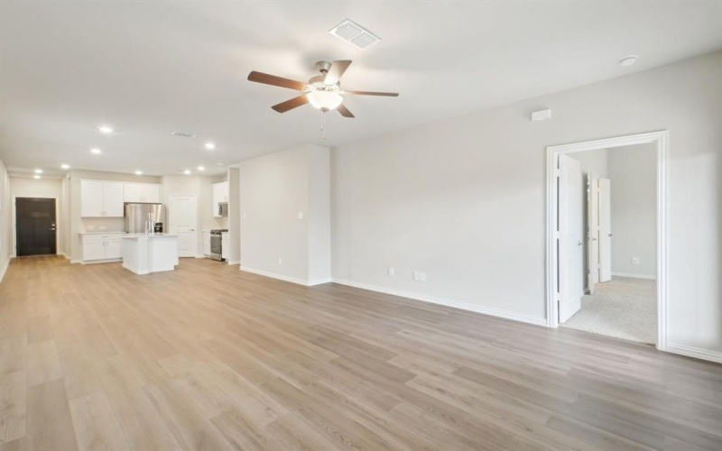 957 Dayflower Court, Lavon, TX 75166, 3 Bedrooms Bedrooms, ,2 BathroomsBathrooms,Residential,For Sale,957 Dayflower Court,20940795